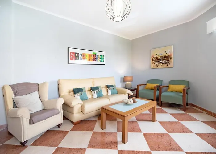 Grand Beachside Apartment - Cadiz