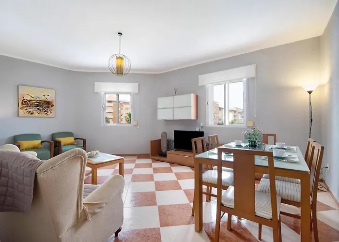 Grand Beachside Apartment - Cadiz