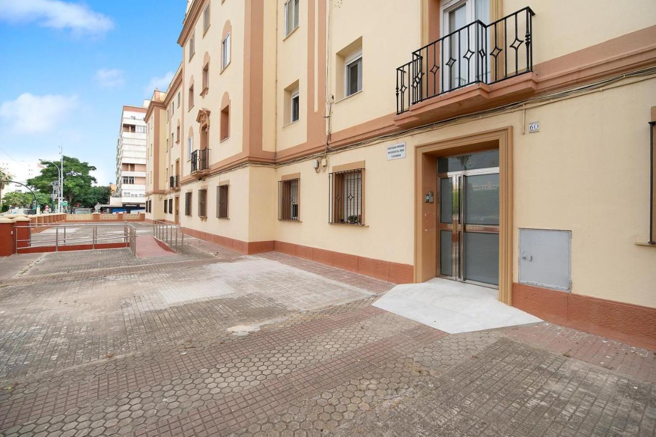 Apartament Grand Beachside - Cadis